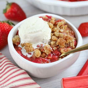 Seasonal Fruit Crisp